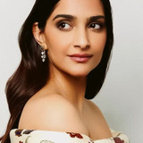 Sonam Kapoor Ahuja — Pari Walia