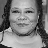 Armelia McQueen — Oda Mae's Sister