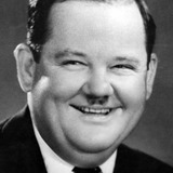 Oliver Hardy — General Alarm
