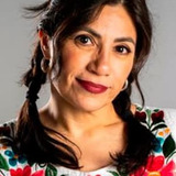 Angélica Rogel — Cirujana