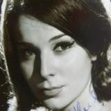 Léna Skerla — Lydia