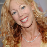 Lynn-Holly Johnson — Bibi Dahl