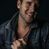 Jeffry Griffin — Jared's Assistant (Chris)