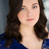 Ребека Донован — Drama Club Member (uncredited)