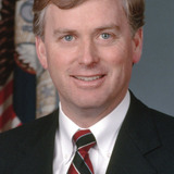Dan Quayle — Vice President of the United States (archive footage)