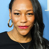 Никки М. Джеймс — Annabel Glick