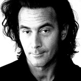 Tom DiCillo — Airline Agent