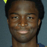 Stéphane Bak — Jean (age 19)