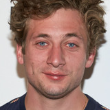 Jeremy Allen White — Dinosaur Bloods(voice)