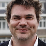 Mark Scholten — Beveiliger Vliegveld