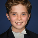 Roman Griffin Davis — Walter Dickens (voice)