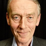 Bjarne Hjelde — Hoffsjef Rikard Sinding