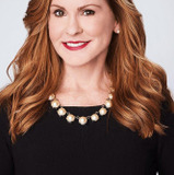 Robyn Von Arx — News Reporter (uncredited)