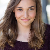 Эрика Типл — Tiburon Kid on School Bus (uncredited)