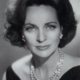 Beatrice Straight — Dr. Lesh