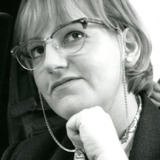 Lena T. Hansson — Ester Ellqvist-Bauer