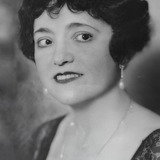 Marguerita Sylva — Cashier (uncredited)