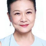 May Law Koon-Lan — Mother in operating room