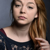 Krisztina Vadász — Nö