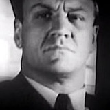 Lyle Latell — Policeman (uncredited)