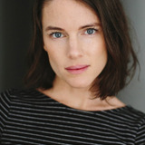 Hailey Wist — Theo's Mother