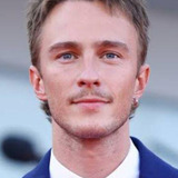 Drew Starkey — Ricky