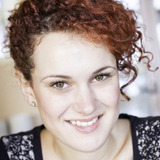 Larissa Bonaci — Ester