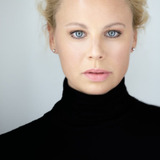 Katharina Straßer — Claudia Wegscheider