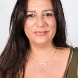 Helena Carrión — Bibliotecaria