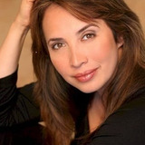 Angela Lanza — Petra