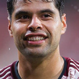 Néstor Araujo — Self