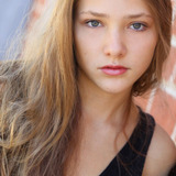 Bailey Spry — Annie