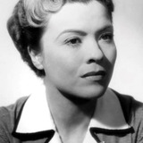 Heidemarie Hatheyer — Frau Gast, Antons Mutter