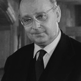 Robert Vattier — Inspector (uncredited)