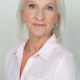 Angela Narth — Chief Justice Beverly McLachlin