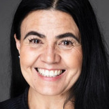 Catalina López — Empleada perfumería