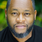 Бобби Дэниелс — Minister