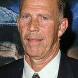 Брайан Либби — Captain Jackson