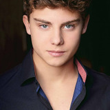 Карсон МакКормак — Miles