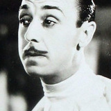 Jay Eaton — Man in Audience (uncredited)