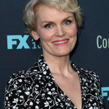 Stephnie Weir — Debbie