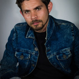 Rogelio Leyton — Policía Roger