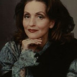 Hildegard Behrens — Senta