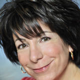 Jocelyne Zucco — Mrs. Rodriguez