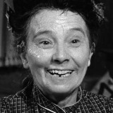 Yvonne Claudie — Mme Bigey