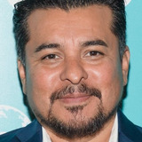 Джейкоб Варгас — Miguel