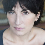Dorothée Tavernier — Lilian Hogan