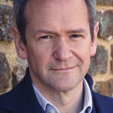 Alexander Armstrong — Max Detweiler