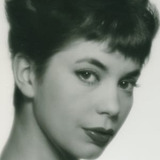 Margit Carlqvist — Dora Macson