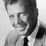 Dan Dailey — Larry 'Pop' Cooper